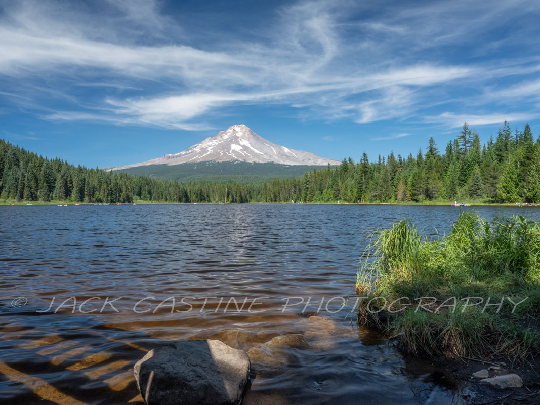  2021 08 10 - Mt. Hood from Trillium Lake - Mt. Hood National Forest - Oregon  
