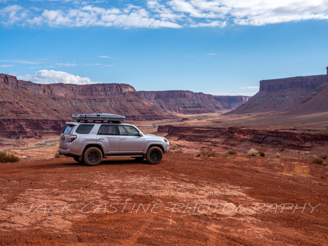  2020 11 26 - 4Runner at Overlook - Kane Creek Canyon - San Juan County, Utah  